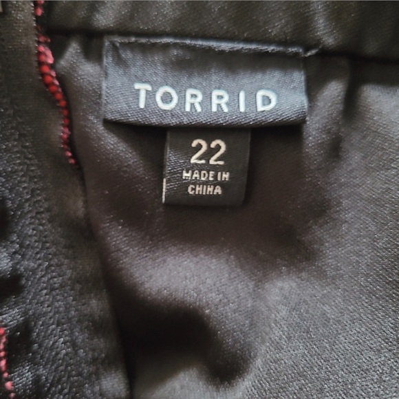 Torrid retro strapless cocktail dress - Picture 7 of 8